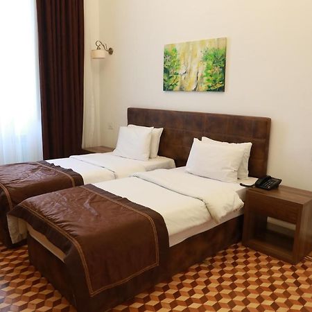 Malakan Hotel Baku Exterior photo